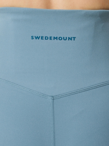 SWEDEMOUNT Skinny Workout Pants 'Core' in Green