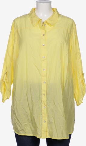 TRIANGLE Blouse & Tunic in 6XL in Yellow: front