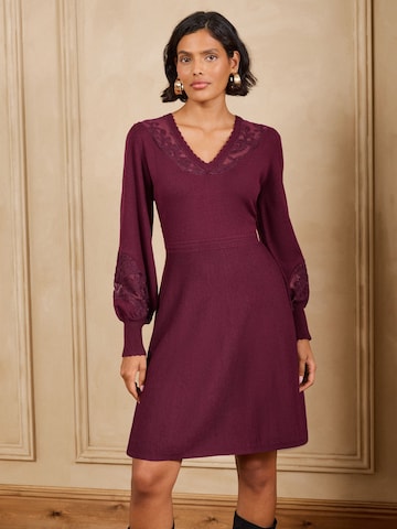 Robes en maille love & roses en rouge