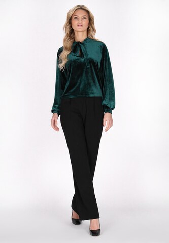 Usha Blouse in Green: front