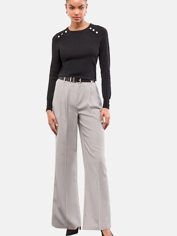 Lipsy Sweater in Black: front