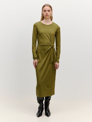 Robe 'Beate' EDITED en vert : devant