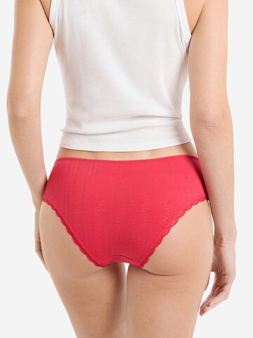 Slip di ETAM in rosso