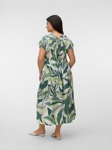 Vero Moda Curve - Vestido de verano 'VMCZoey' en verde