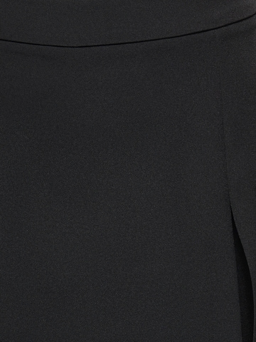 Jupe 'CARELLY' ONLY Carmakoma en noir