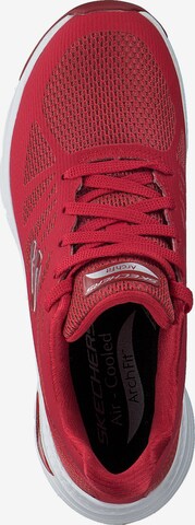 Baskets basses SKECHERS en rouge