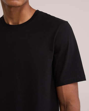 Tricou de la WE Fashion pe negru