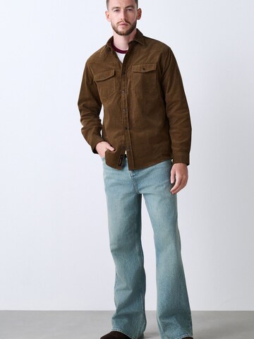 Next Comfort Fit Hemd in Braun