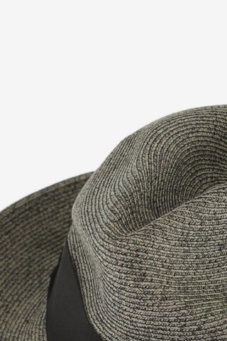 LOEVENICH Hat & Cap in 54 in Grey