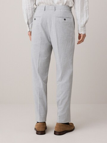 Next Slimfit Hose in Grau