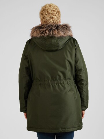 ONLY Carmakoma Winterparka 'Irena' in Groen