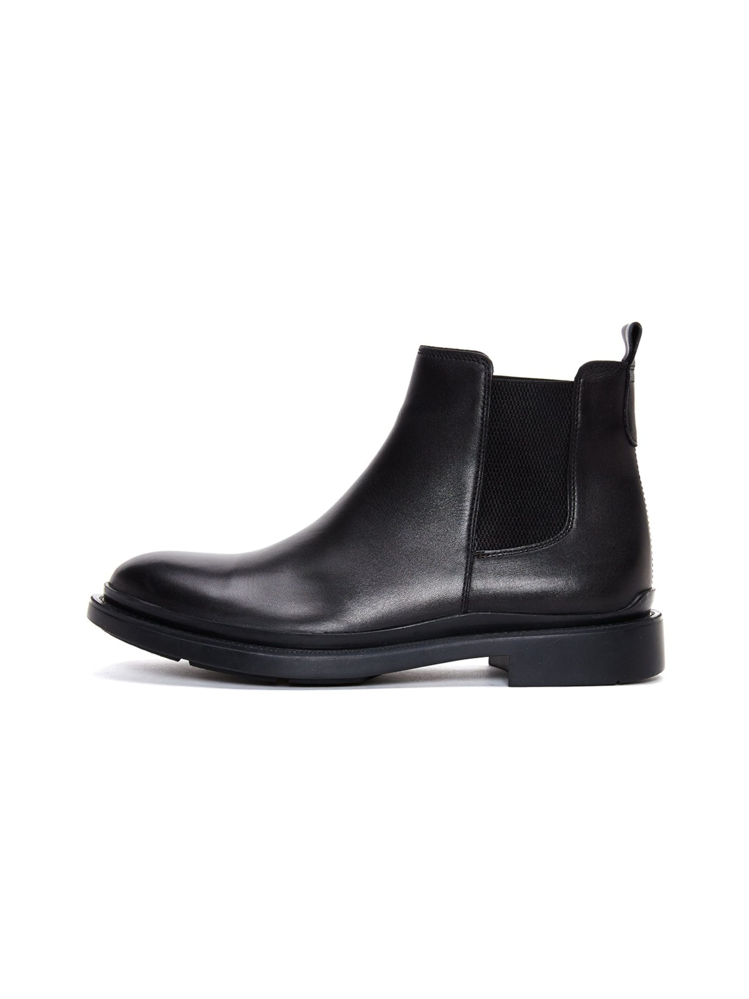 Derimod Chelsea boots in Black: front