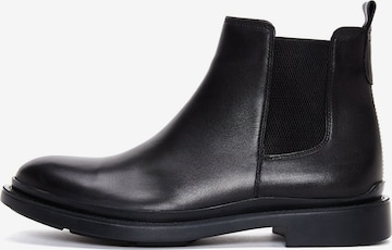Derimod Chelsea Boots in Black: front