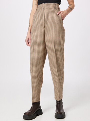 regular Pantaloni con piega frontale 'Barrel' di Warehouse in marrone: frontale