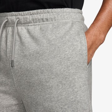 Jordan Regular Workout Pants 'Jumpman' in Grey