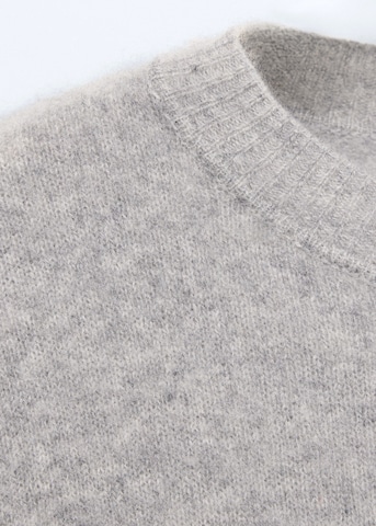 Pull-over 'INES' MANGO en gris