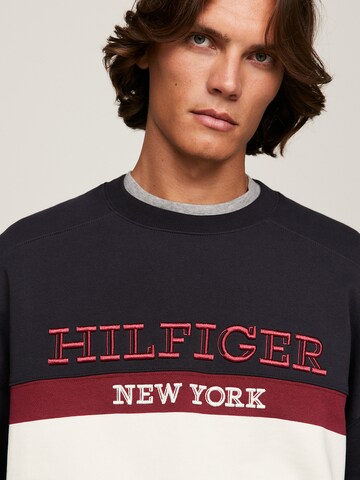 TOMMY HILFIGER Sweatshirt in Blau