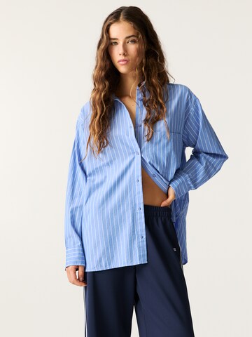 Pull&Bear Blúzka - Modrá: predná strana