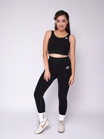 Fortex Fitness - Baja sujeción Sujetador deportivo 'Seamless Essential' en negro