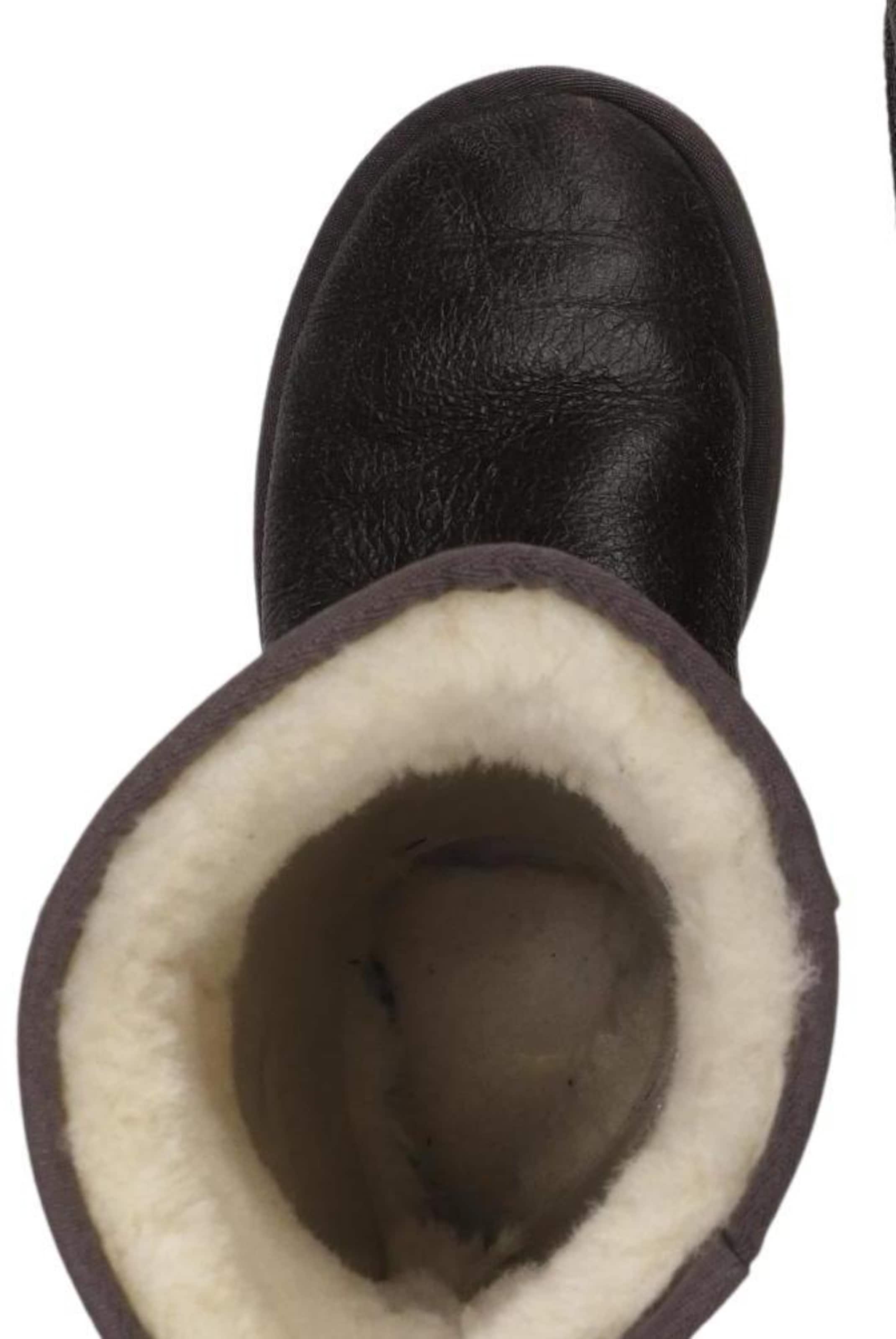 UGG Dress Boots in 39 in Brown