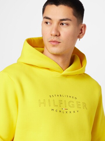 TOMMY HILFIGER Sweatshirt in Yellow