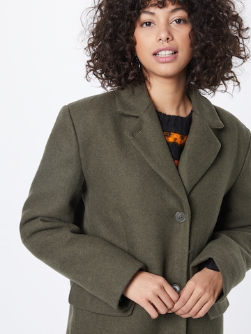 WEEKDAY Between-seasons coat 'Witt' in Green