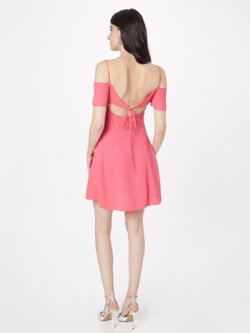 Calvin Klein Jeans - Vestido de verano en rosa