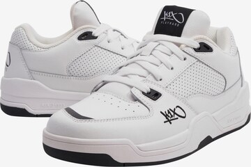 Sneaker low de la K1X pe alb