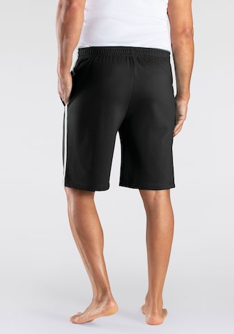 BENCH Regular Pants in Black