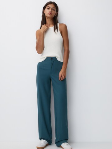 Wide Leg Pantalon à plis Pull&Bear en bleu : devant