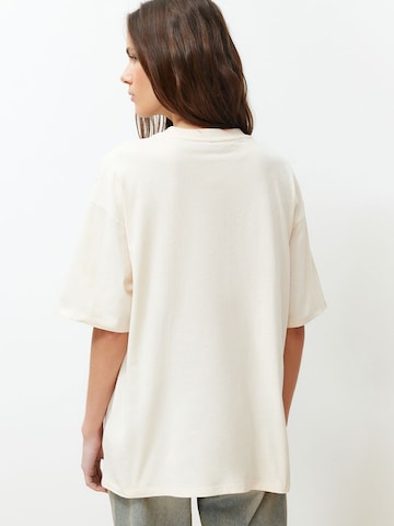 Trendyol T-Shirt in Weiß
