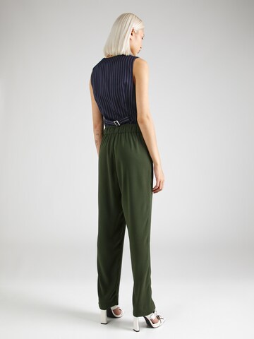 SOAKED IN LUXURY Tapered Broek 'Shirley' in Groen