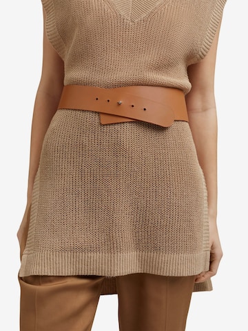 ESPRIT Belt in Brown: front