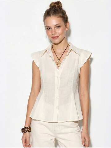 T-shirt 'Hemden' Bianco Lucci en beige