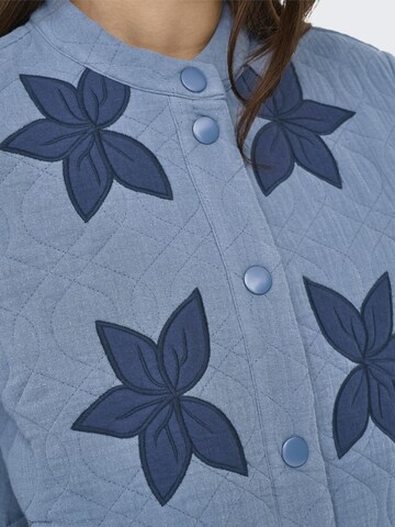 Veste mi-saison 'ONLaura' ONLY en bleu