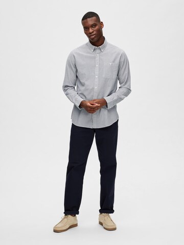 SELECTED HOMME Regular fit Button Up Shirt 'Reil' in Grey