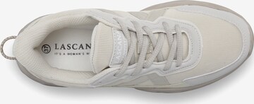 LASCANA - Zapatillas deportivas bajas en beige