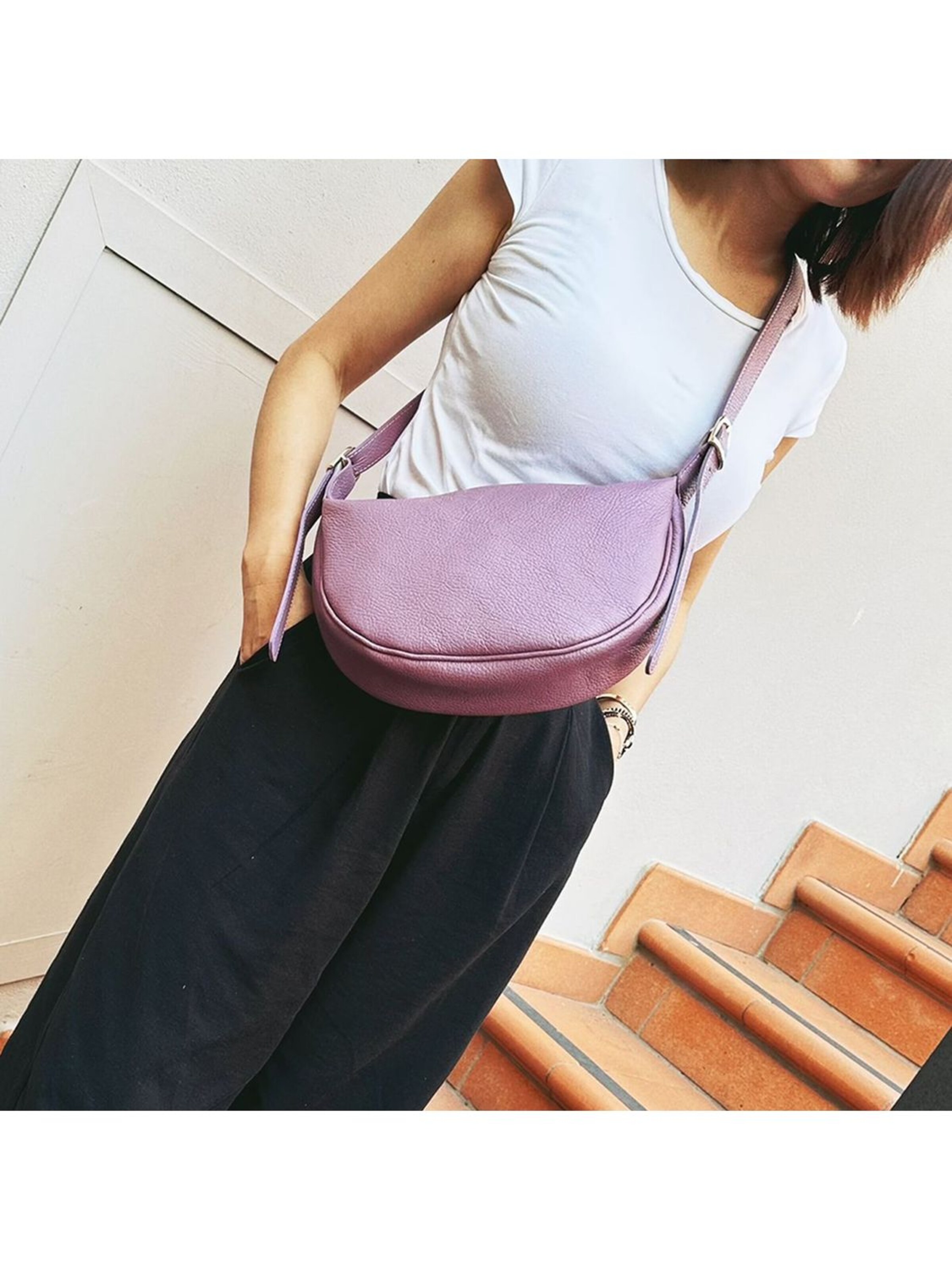 Florence Schultertasche in Schwarz