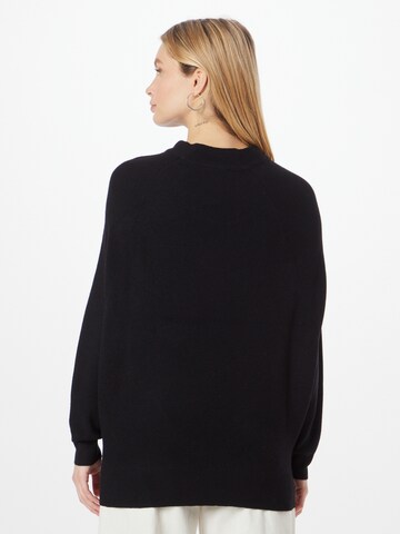 s.Oliver - Pullover em preto