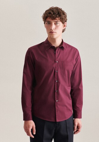 Coupe regular Chemise SEIDENSTICKER en rouge : devant