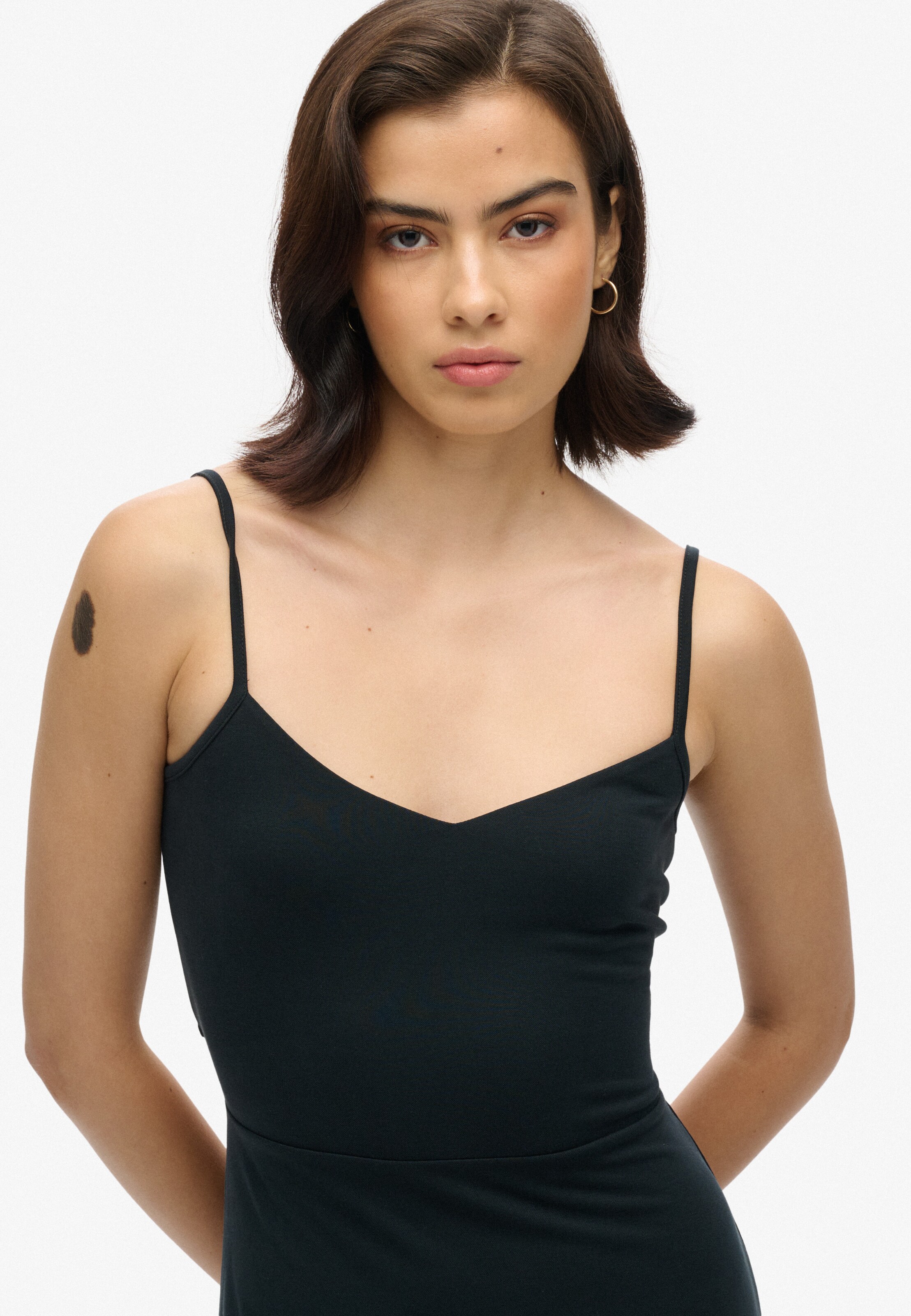 Robe Superdry en noir : devant