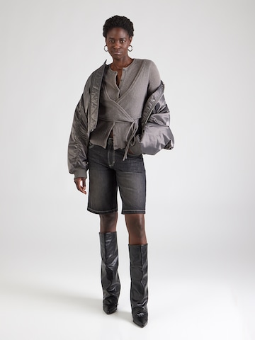 WEEKDAY Gebreid vest 'Drifa' in Grijs