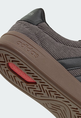 ADIDAS SPORTSWEAR - Sapatilhas baixas 'Grand Court 3.0' em cinzento