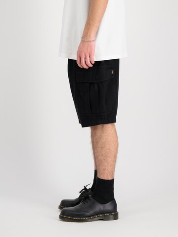 ALPHA INDUSTRIES Loosefit Kapsáče 'Aircraft' – černá