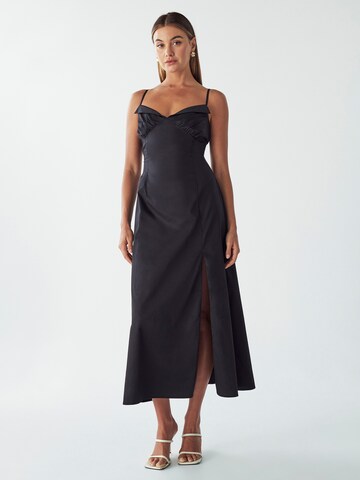 Rochie 'ALVA' de la Willa pe negru: față