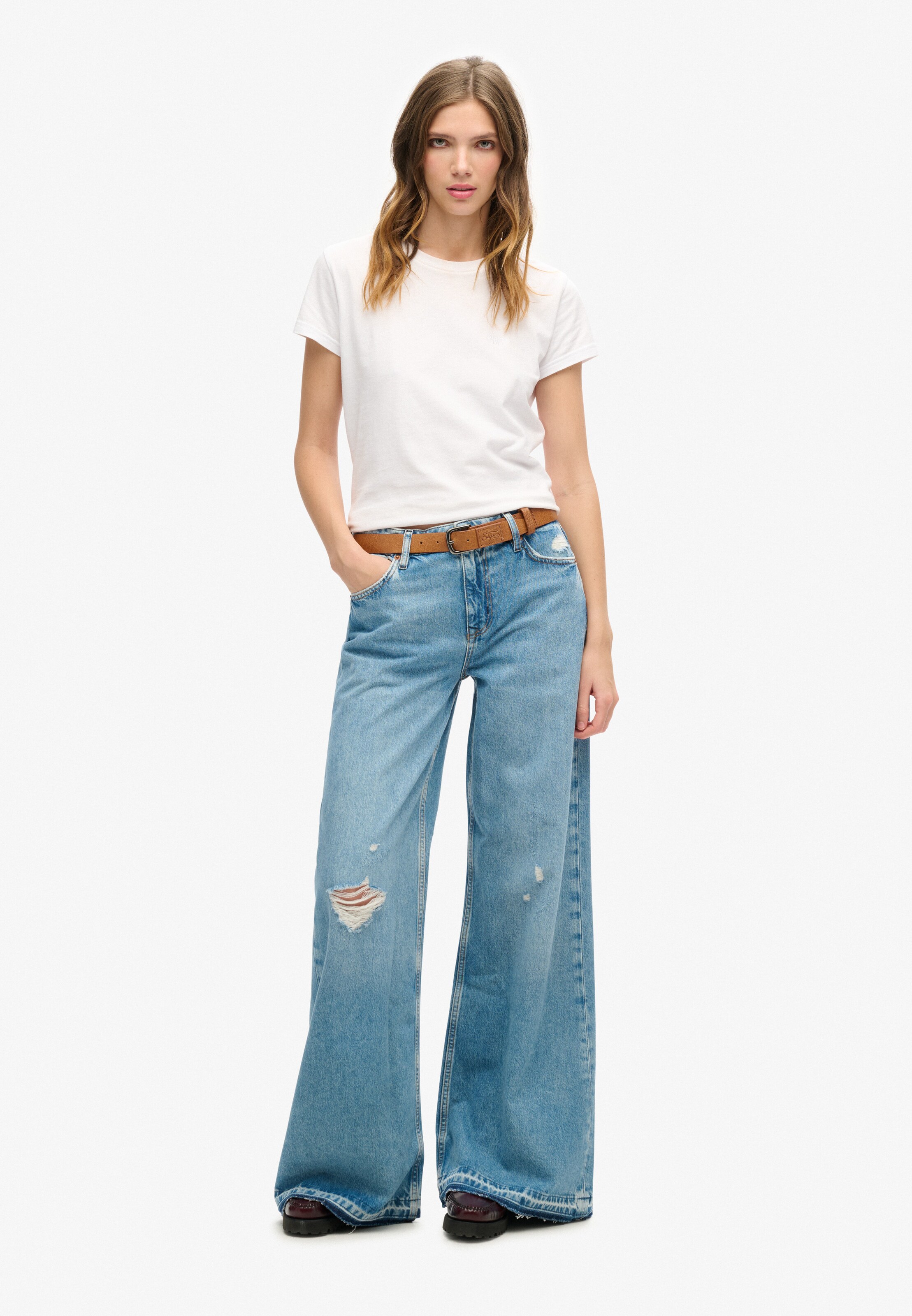 Superdry Wide leg Jeans in Blauw