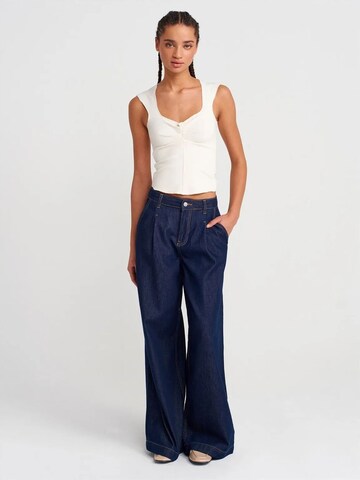 Dilvin Top in White