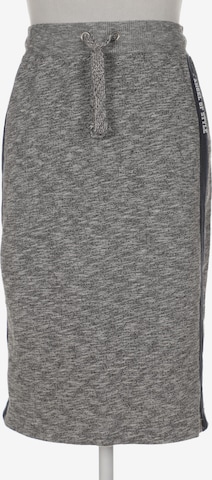 Angel of Style Skirt in XL in Grey: front