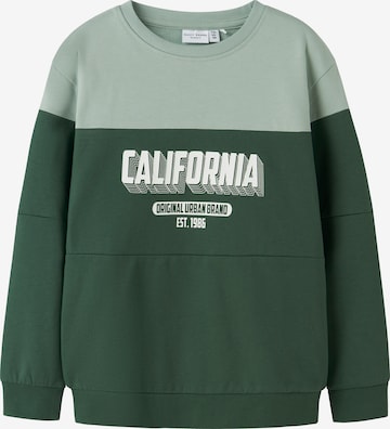 NAME IT Sweatshirt 'NKMVEMIL' i grøn: forside