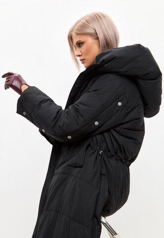 Manteau d’hiver CESARE GASPARI en noir